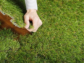 Искусственная трава в интерьере